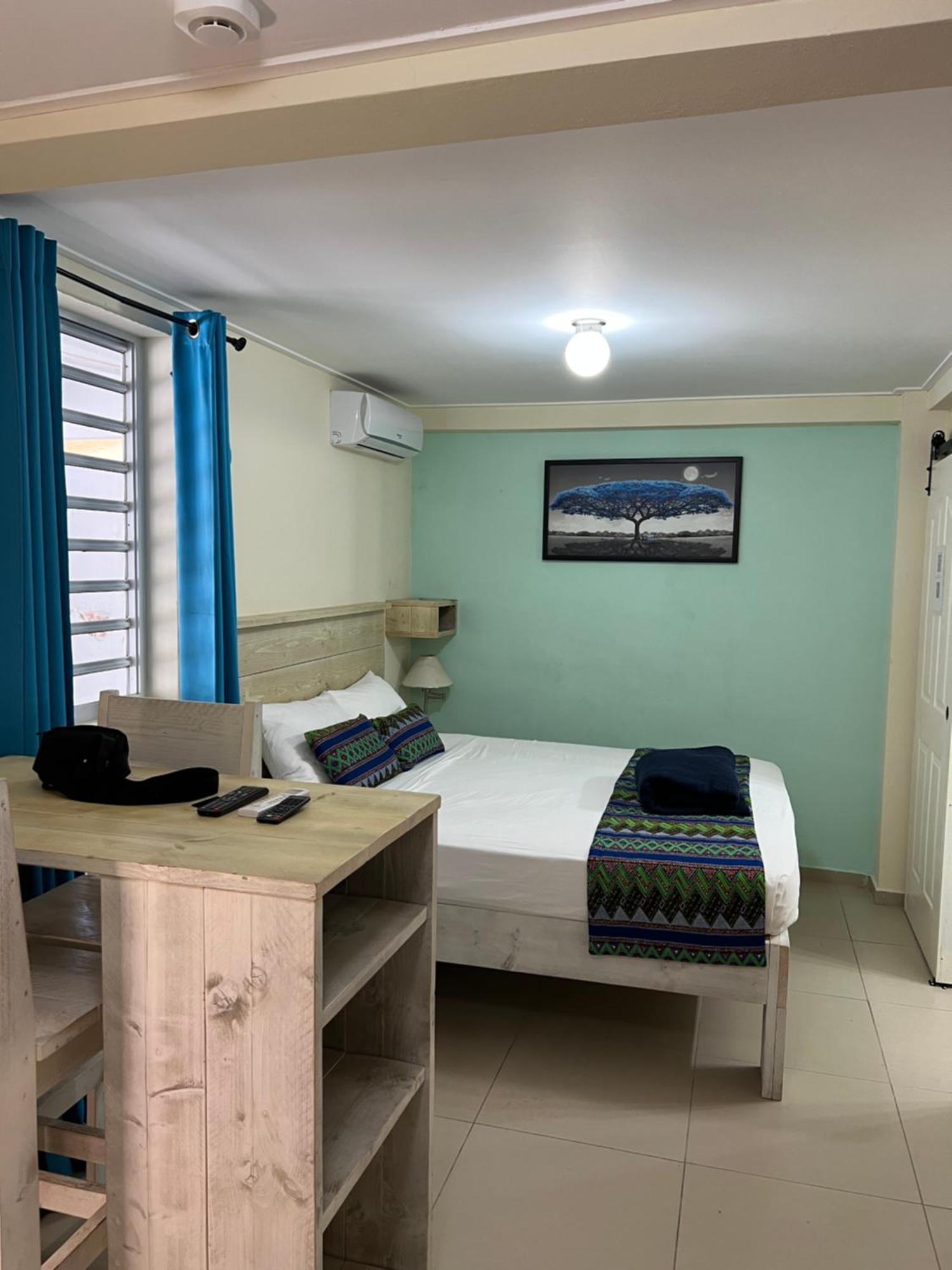Mustique Suites Curacao Willemstad Eksteriør billede